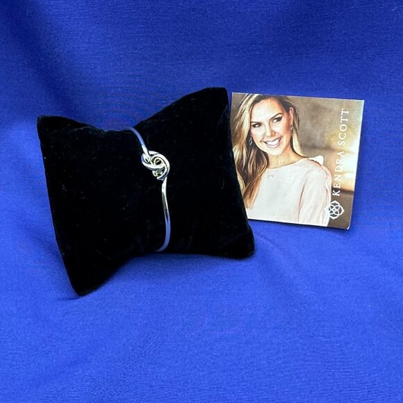 Kendra Scott Presleigh Love Knot Cuff Bracelet Gold-Tone - Picture 3 of 11